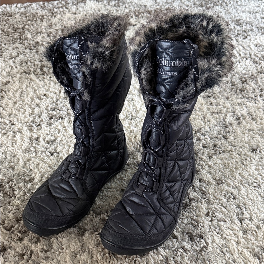 Columbia 200 Grams Quilted Insulated Waterproof Winter Boots with Fur Cuff